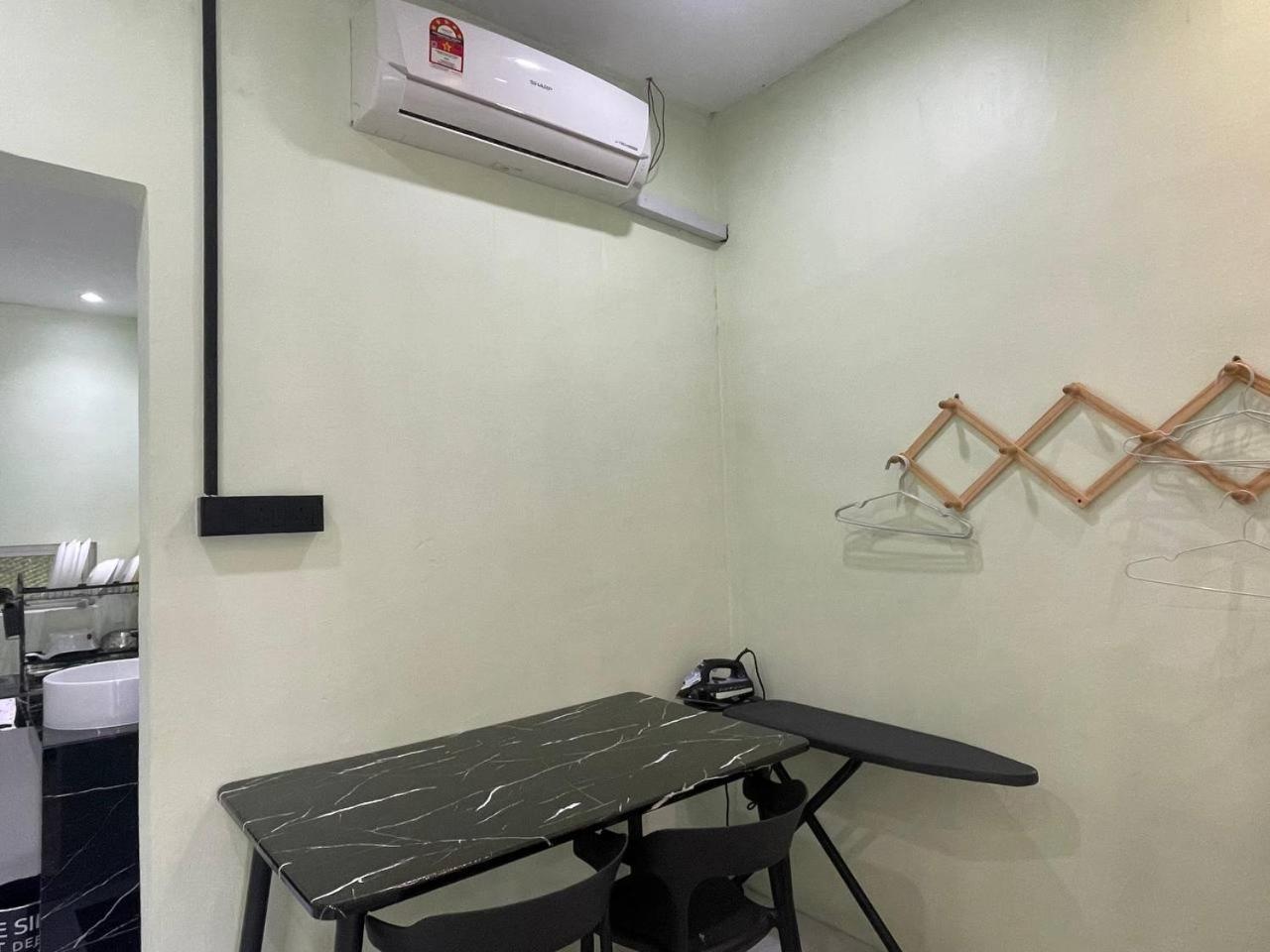 Ar Homestay & Roomestay Merlimau المظهر الخارجي الصورة